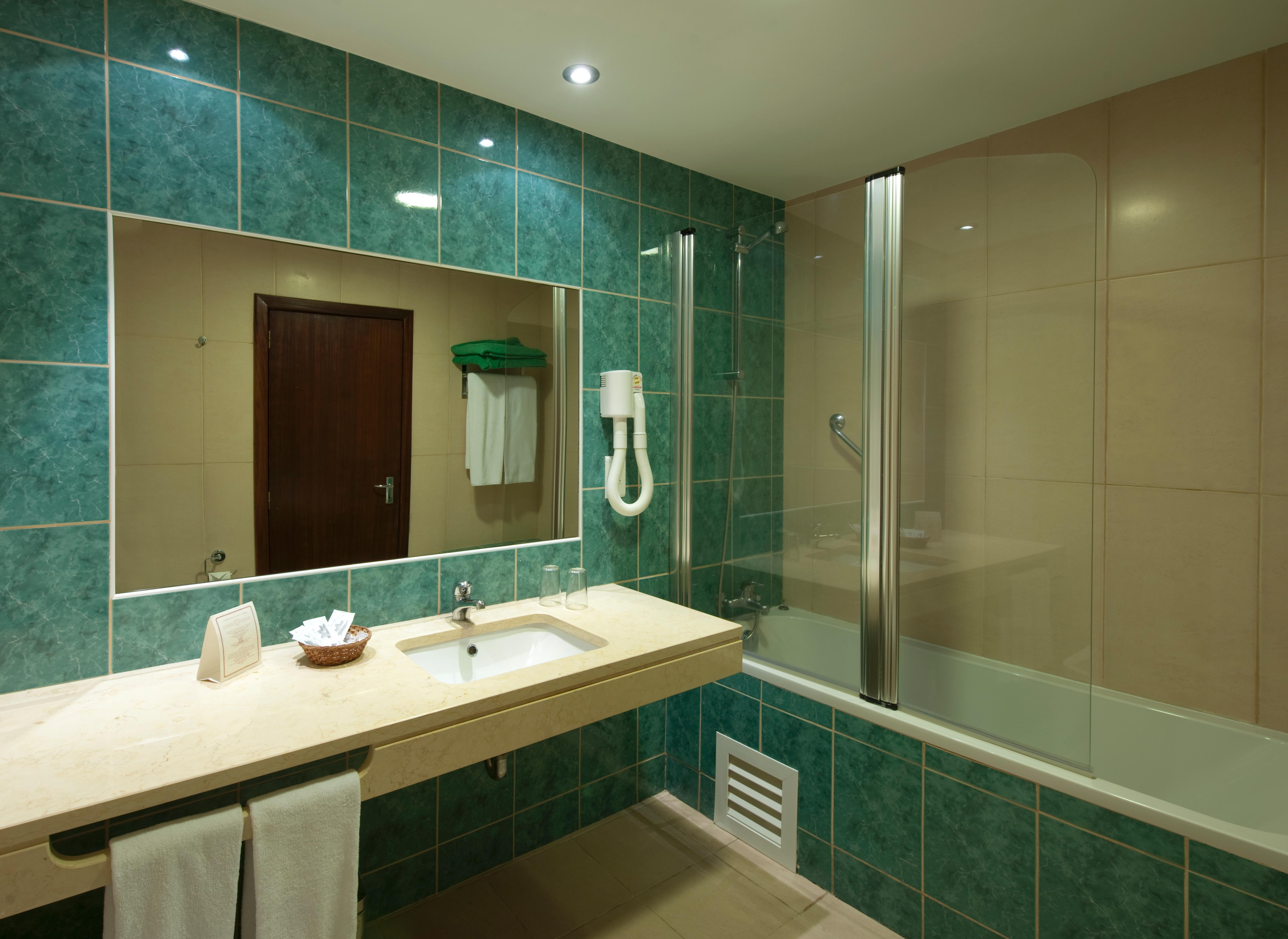 Hotel Roca Mar Caniço Екстериор снимка