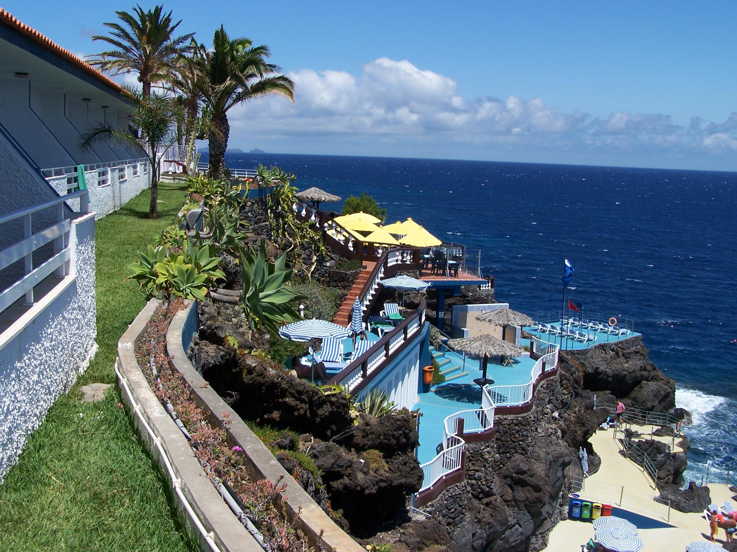 Hotel Roca Mar Caniço Екстериор снимка