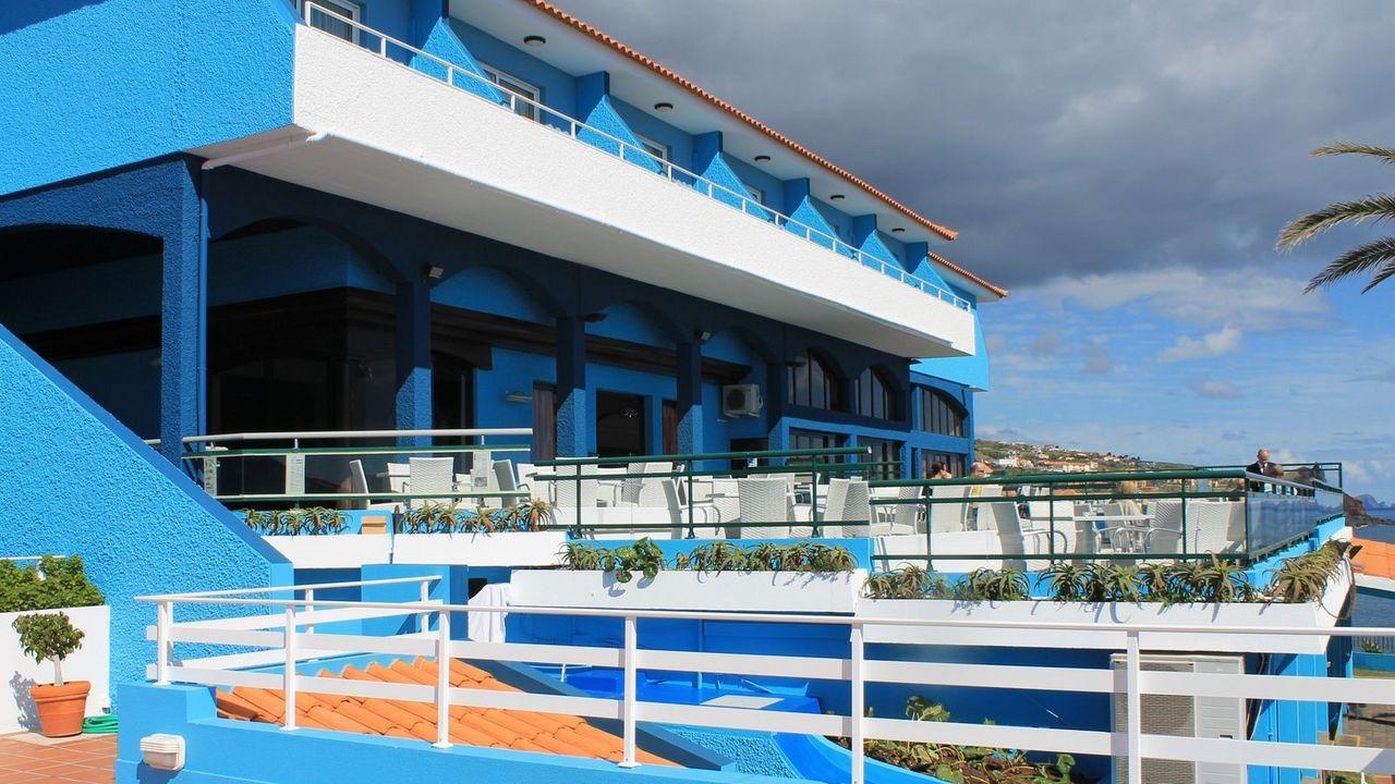 Hotel Roca Mar Caniço Екстериор снимка