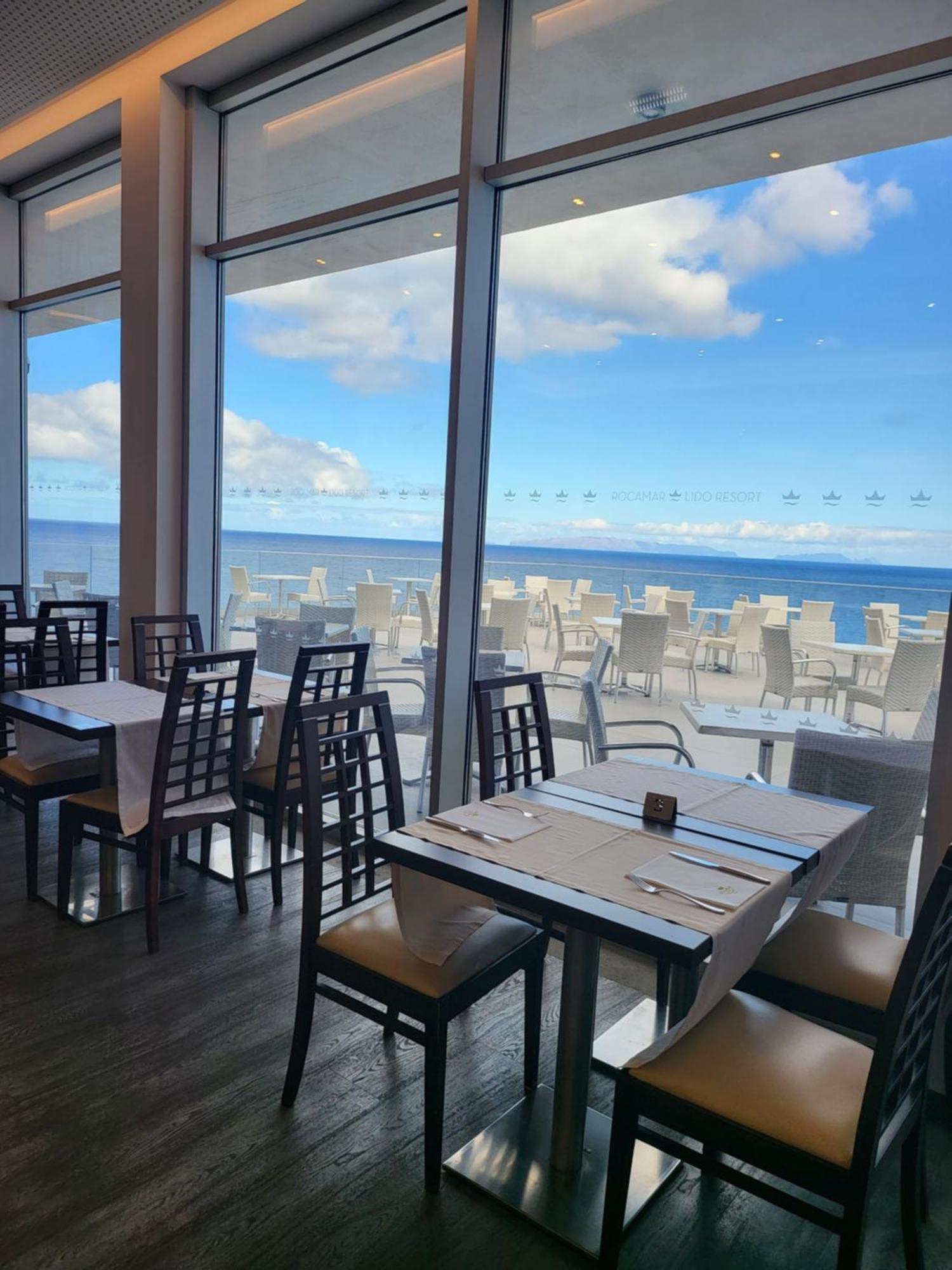 Hotel Roca Mar Caniço Екстериор снимка
