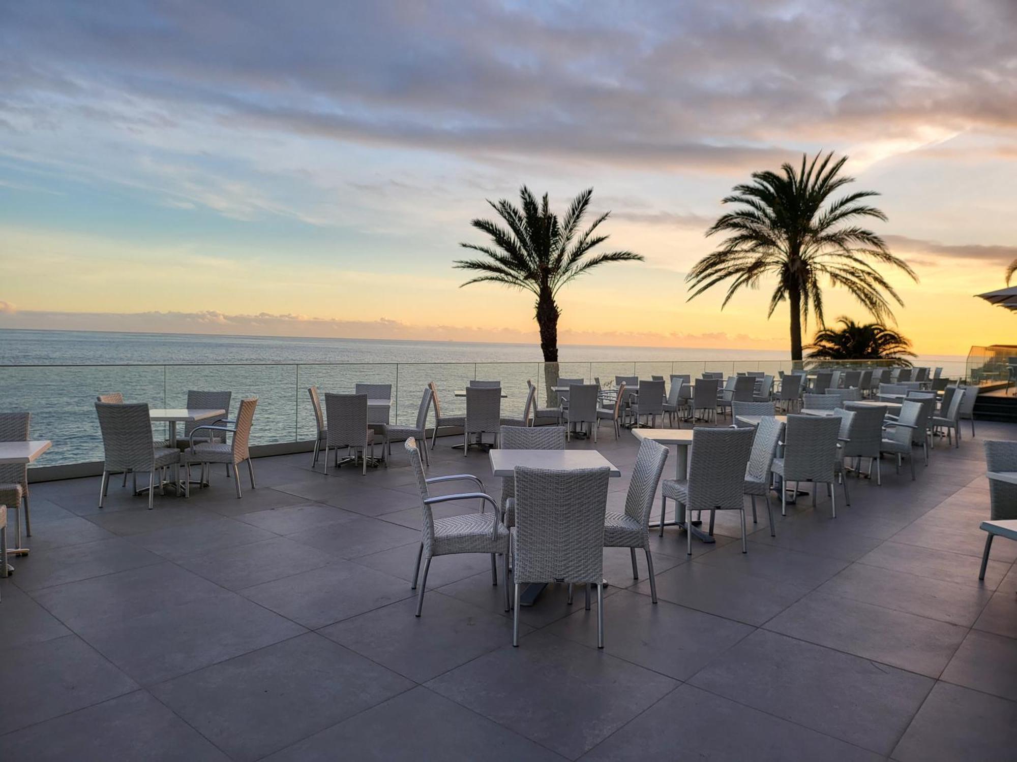 Hotel Roca Mar Caniço Екстериор снимка