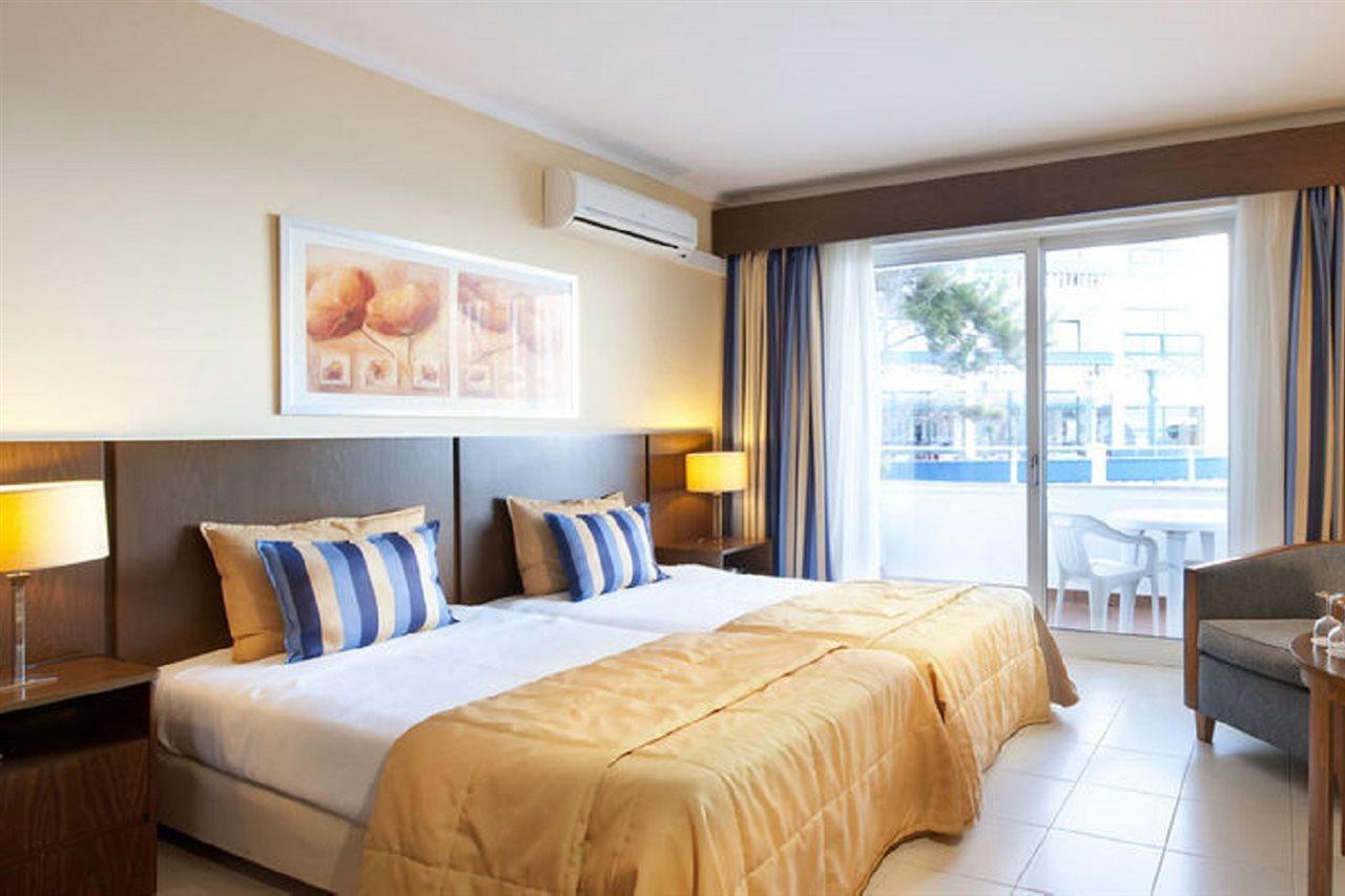 Hotel Roca Mar Caniço Екстериор снимка
